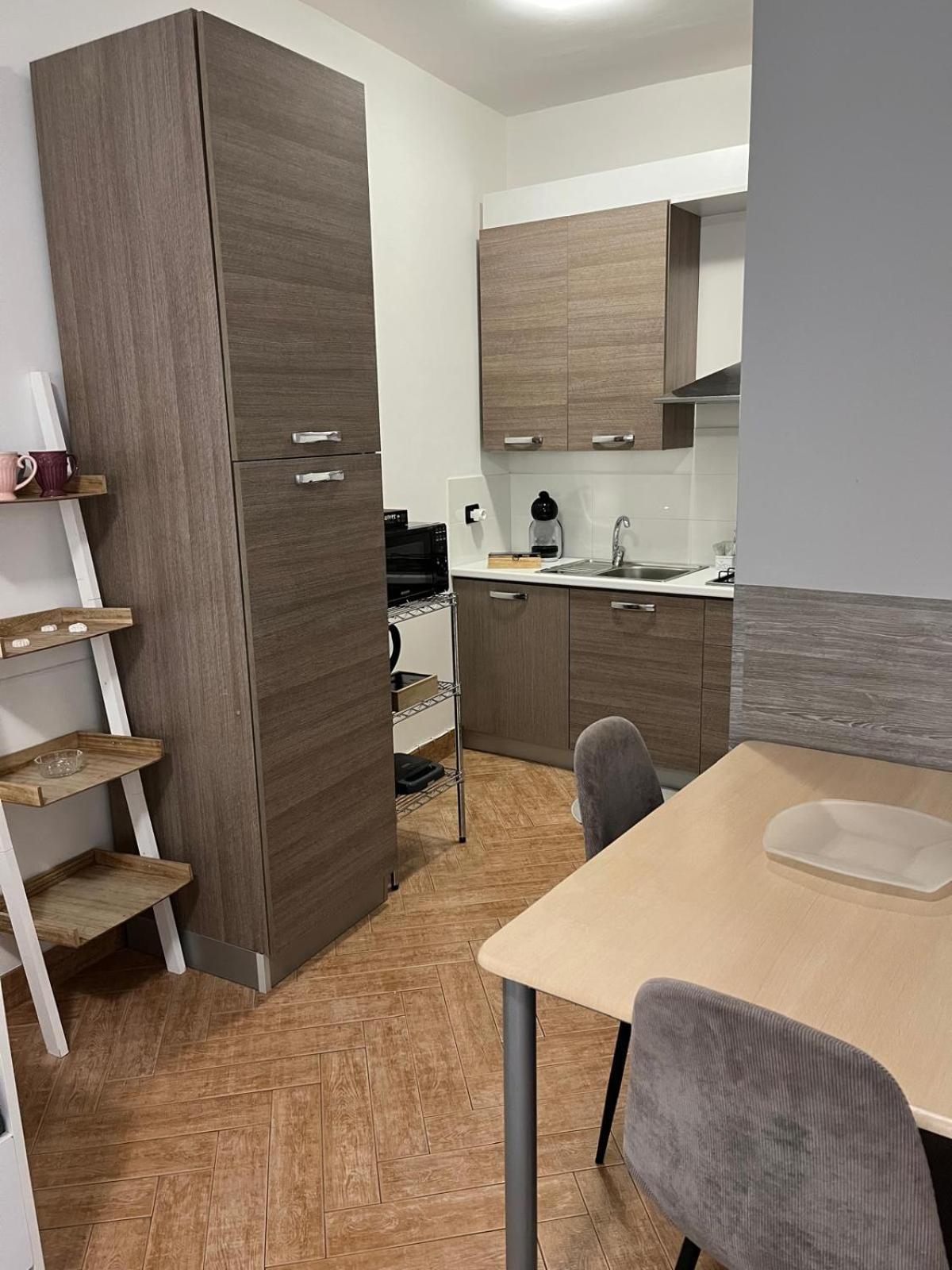 Lamezia Park Apartments ラメーツィア・テルメ エクステリア 写真
