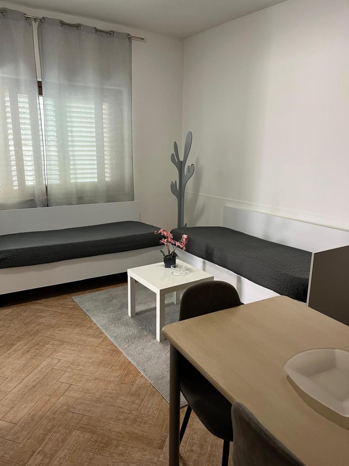 Lamezia Park Apartments ラメーツィア・テルメ エクステリア 写真