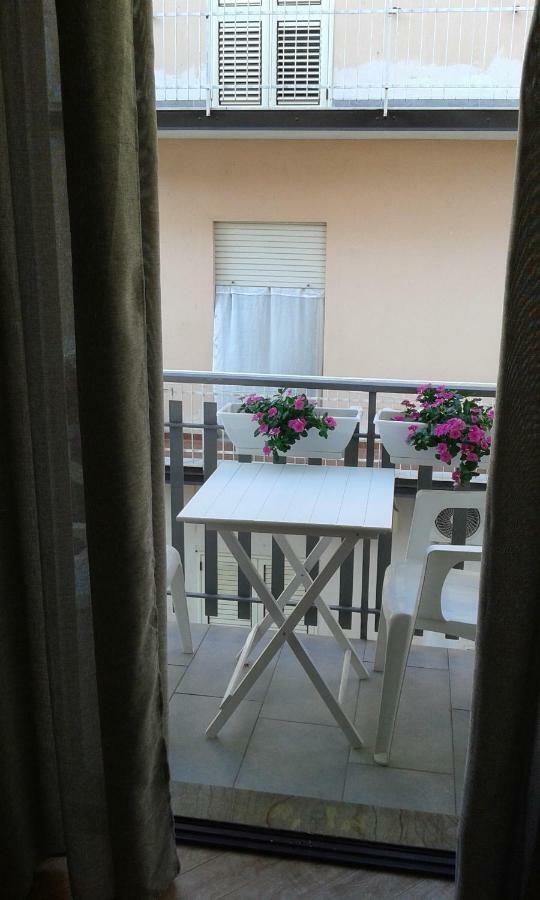Lamezia Park Apartments ラメーツィア・テルメ エクステリア 写真
